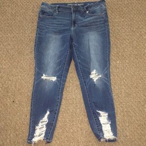 Barely worn AE jegging crop
